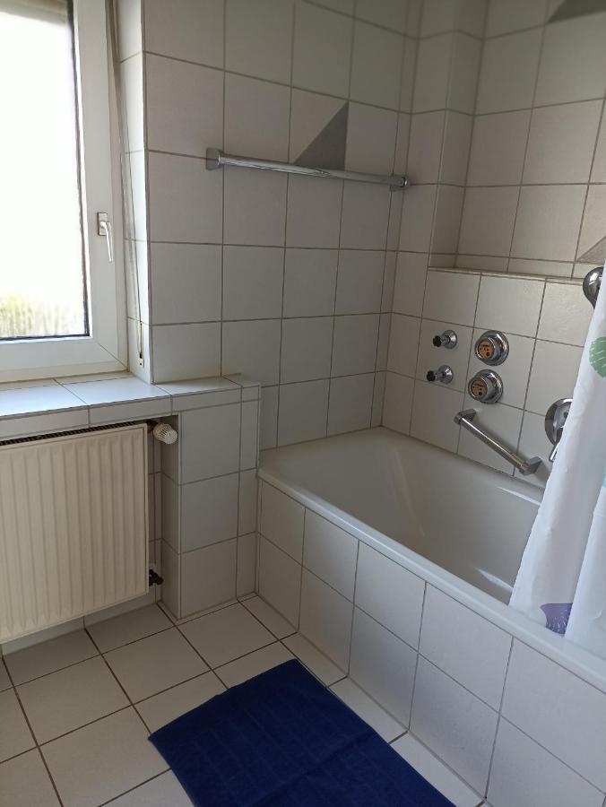 Apartment Frei 1 *